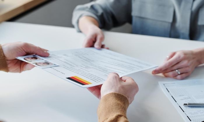 بررسی هزینه وکیل مهاجرت به آلمان 2 word image 2308 1 - بررسی هزینه وکیل مهاجرت به آلمان