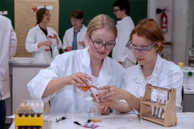 word image 2701 3 - شرکت در دوره اوسبیلدونگ متخصص تغذیه آلمان